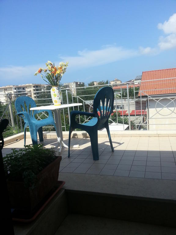 Hotel Mistef Falerna